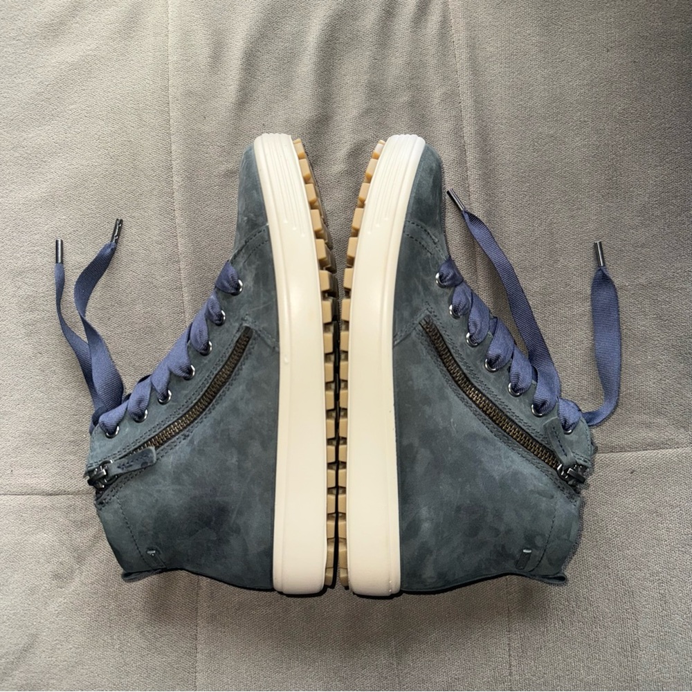 ECCO Soft 7 Tred GORE-TEX High Top Sneaker Marine Cow Oil Nubuck 7.5W Blue - Picture 12 of 13